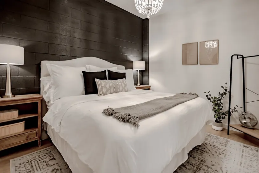 The Heights 3 - Downtown Loft in Mountain Home, AR - Image 1