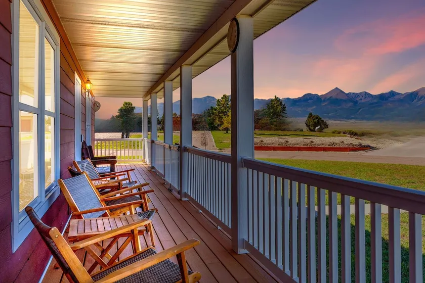 Incredible Views, Updated Home+AC - Image 1