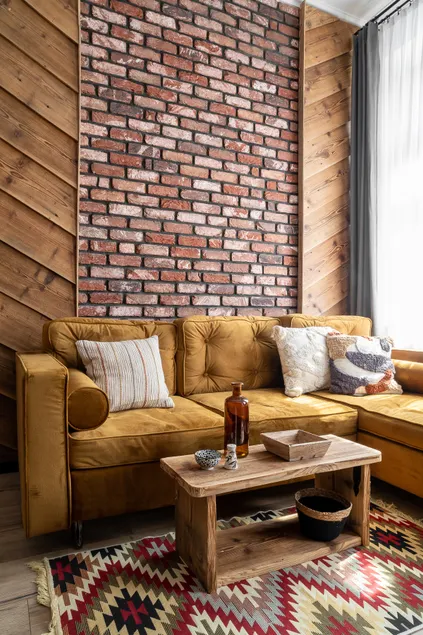 Black River Apartment - Image 1