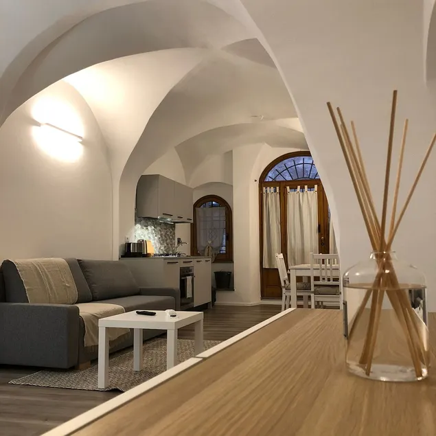 Ludovicolo (Apartment and garage) - Image 1