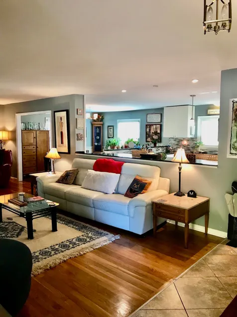Close to downtown - Sleeps 6, 3 Bed, 2 Full Bath - Image 1