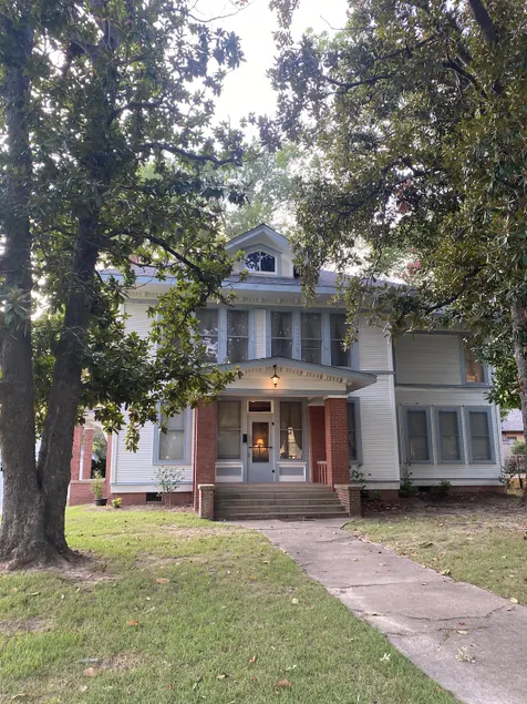 Baird-Sanders 1917 Historic Home - Image 1