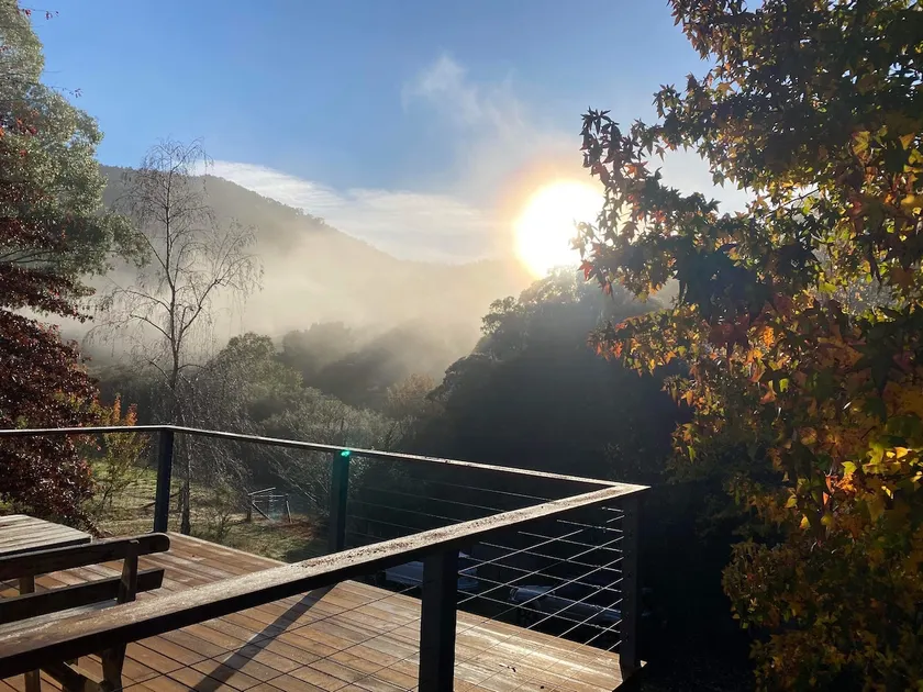 Alpine Sky – Tranquil Getaway with Stunning Views - Image 1