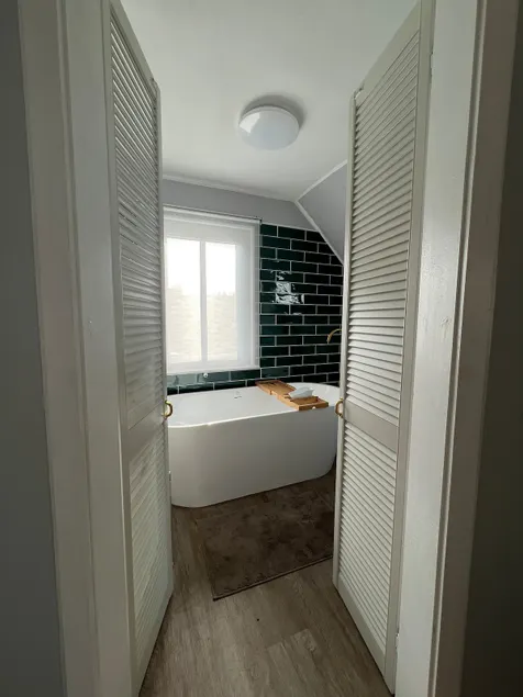 Tasteful, very well-equipped vacation apartment, approx. 45 m2 in Solingen, NRW - Image 1