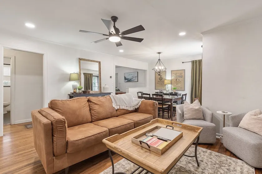 Tulsa Home Sweet Home | King Bed • Near Expo•TU•DT - Image 1
