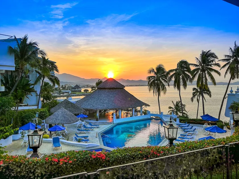 Playasol Las Hadas Beach Hotel - Image 1