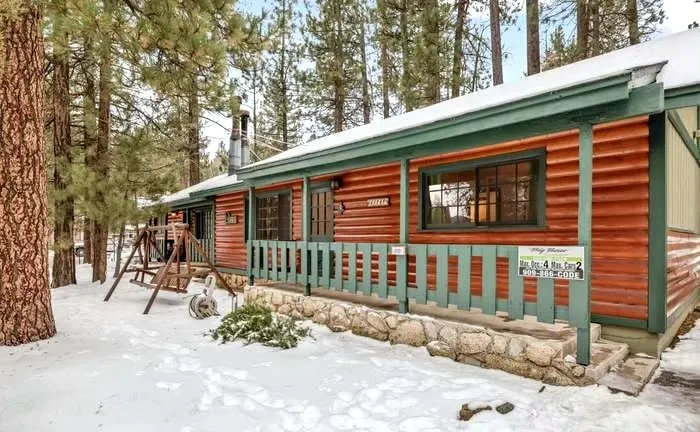 2BD/1B Apt Walking Distance to Snow Summit - Image 1