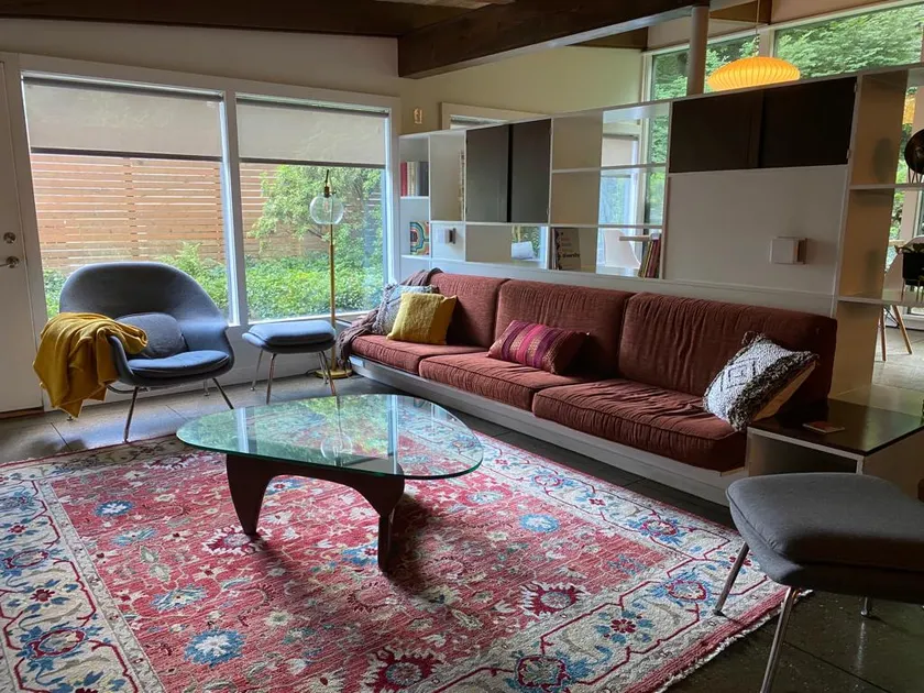 Cedarblock: Modern 3br forest-side escape - Image 1