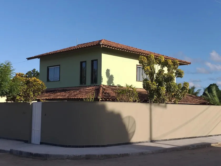 Nice house, super ventilated, with a garage. - Image 1