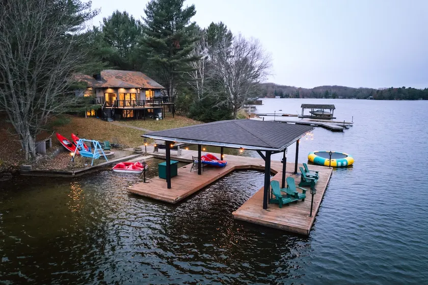 Muskoka Luxury Cottage.Hot Tub/Outdoor Steam Sauna - Image 1