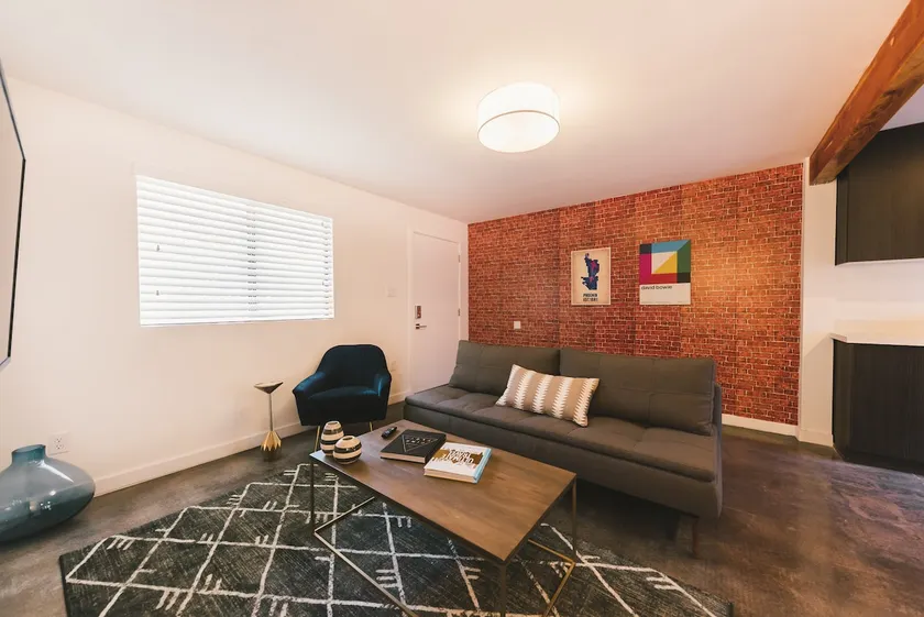 Helios | Chic Downtown 1BR - Image 1