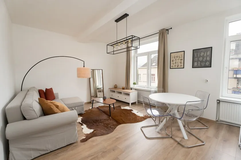 Cozy apartement in the heart of Brussels - Image 1