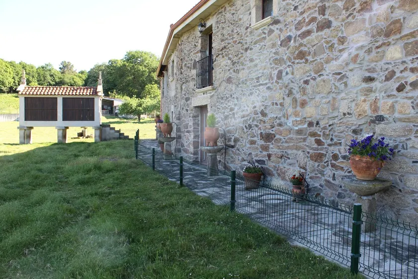 Country House in Ribeira Sacra - Image 1