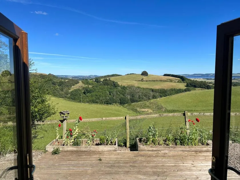 Rural Retreat with amazing views! - Image 1