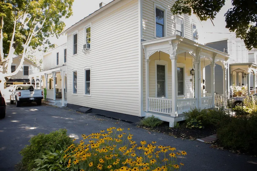 Historic house Downtown Saratoga Springs - Image 1