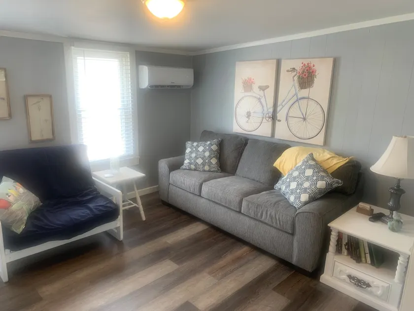 The tree house ,1 bd. lovely loft in historic area - Image 1