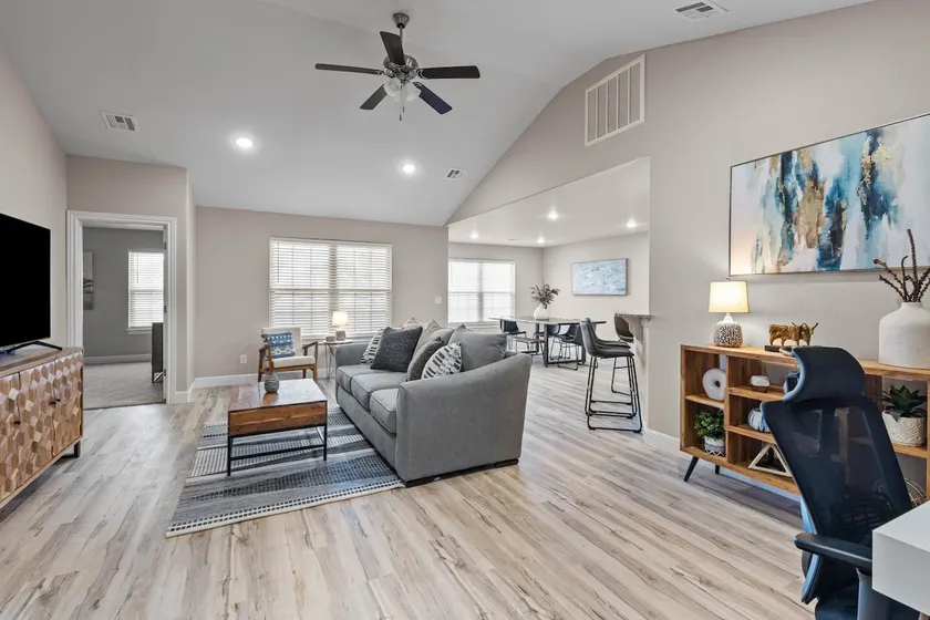 Newly Built Beauty in Quiet Subdivision - Image 1
