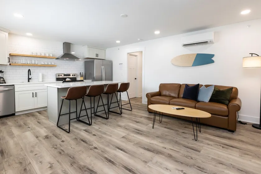 Trestles - Loft #5 - 8 min walk to the beach - Image 1