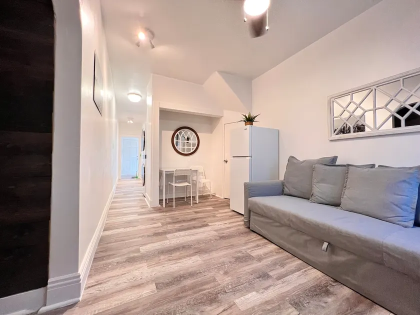 Newly Renovated | 1B1B | Private Apartment | Free Parking | Washer & Dryer | Alhambra #A - Image 1