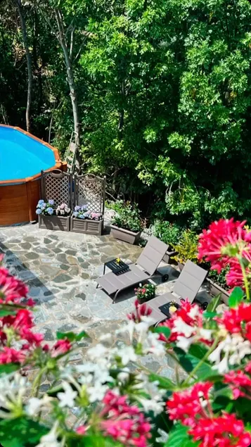 Cozy and Good Vibes Villa Castana Apartment - Image 1