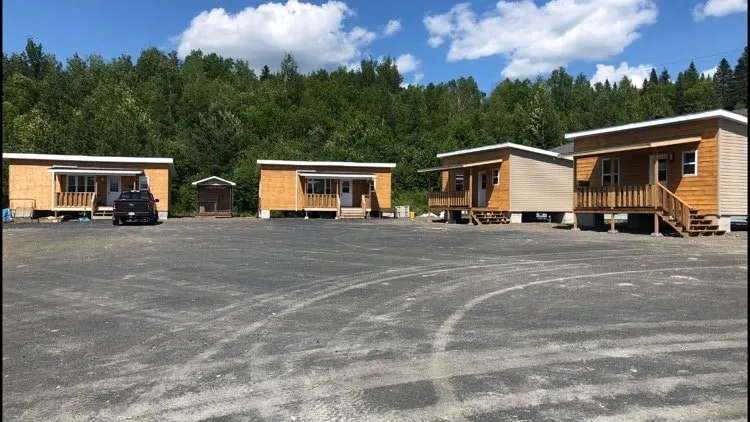 Chalet 2- Chalet Panoramic Cabin - Image 1