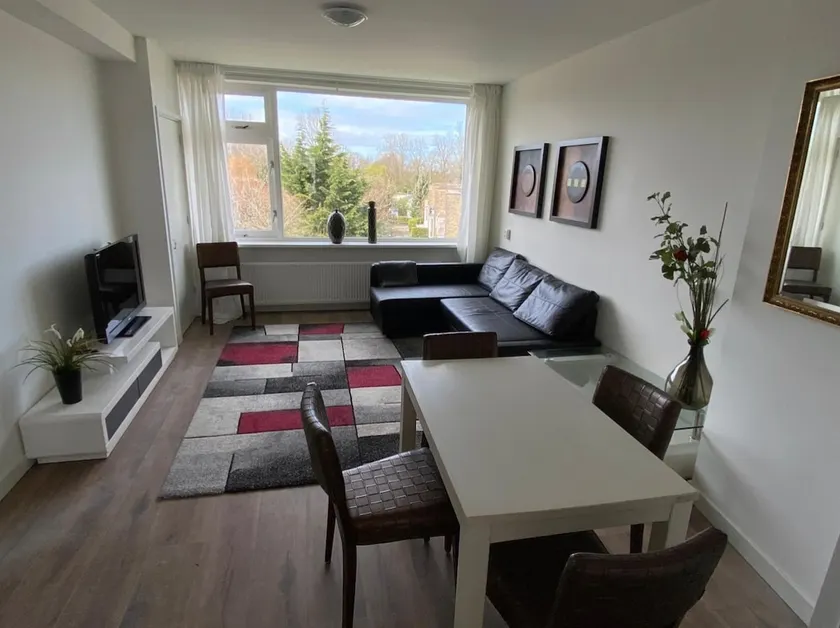 3BDRM, 5 Beds,Ideal Employee Accommodation - Image 1