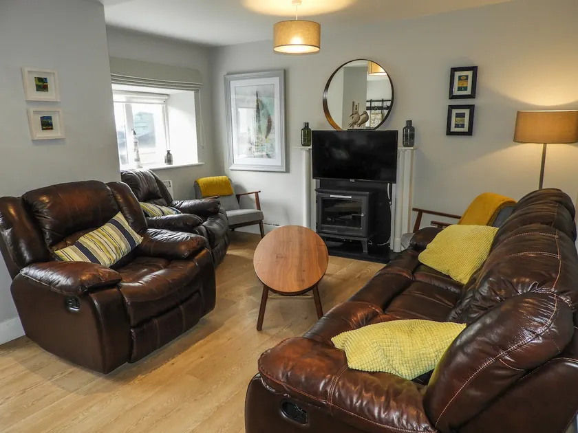 Cheerful 3 bed in the heart of Fethard village - Image 1