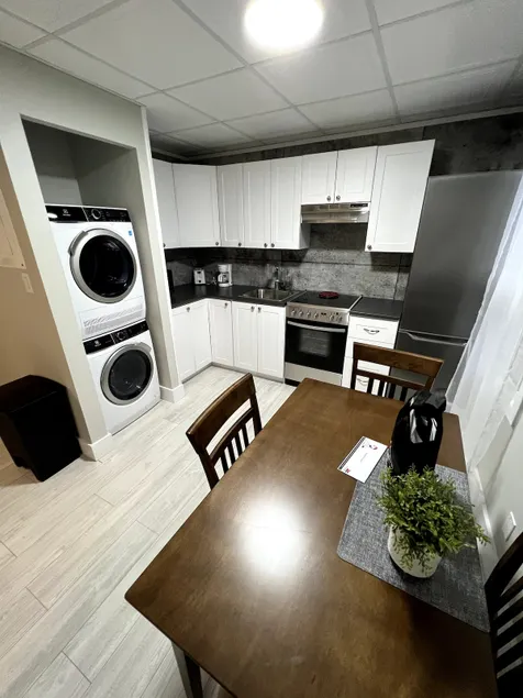 Two-bedroom deluxe apartment (Downtown) - Image 1