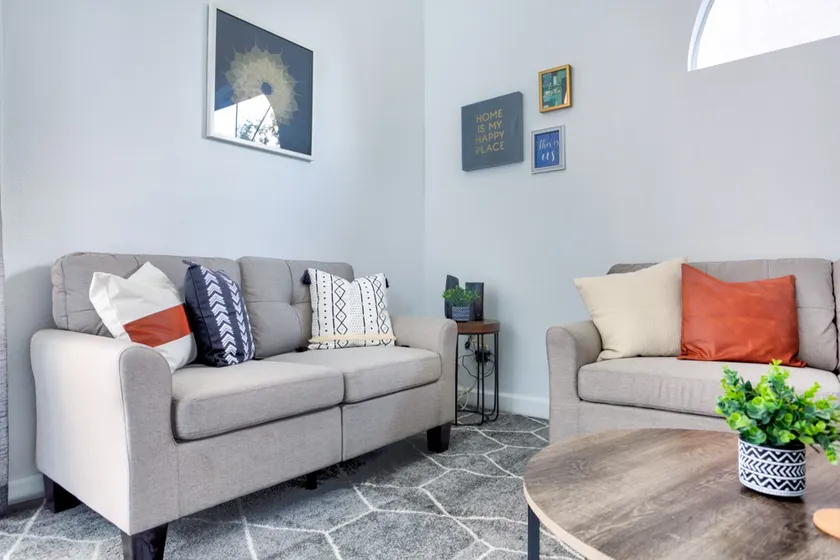 Sophisticated 3BR Home Near ONT & Trails - Image 1
