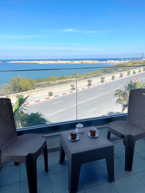 Studio with direct sea view - Image 1