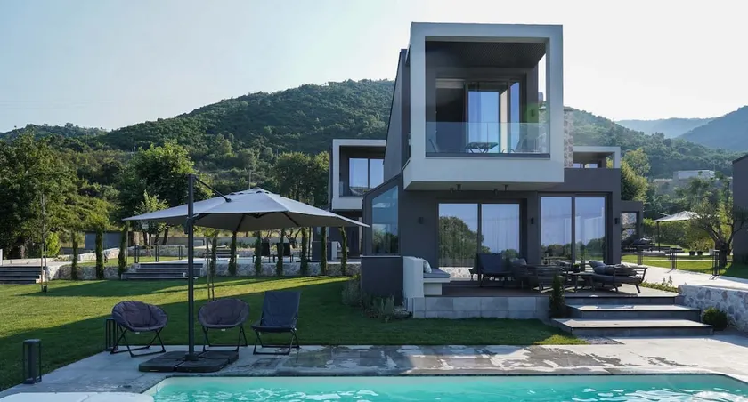 Villa ”KLEIO”, luxury house with pool - Image 1
