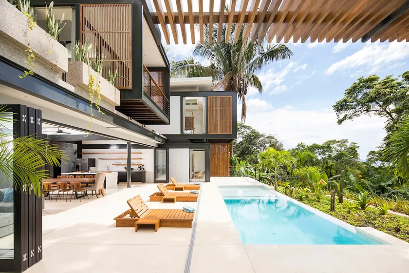 Ocean View Luxury | 4 Kings + Ensuites | 8+ Guests - Image 1