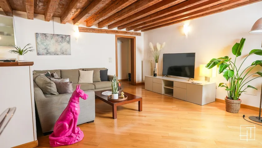 HT® - Exclusive loft in the center of Padua - Image 1