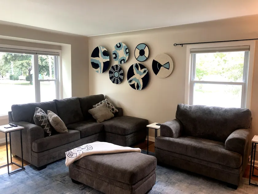 Light filled Two Bedroom House - Image 1