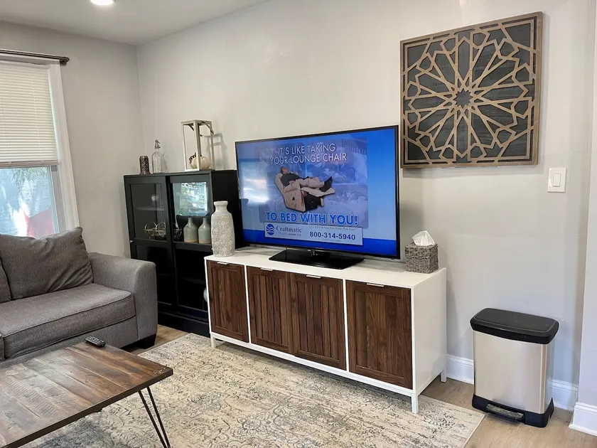 Unbeatable Location! Navy Yard 1 Bedroom Unit - Image 1