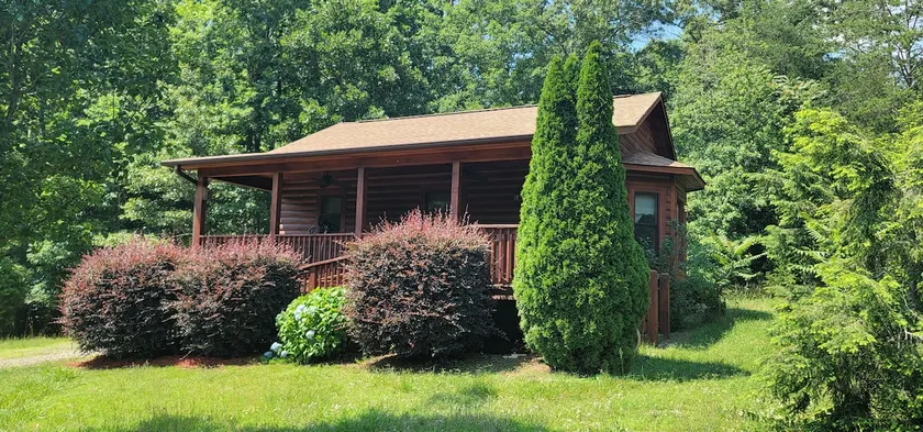 Get-away Cabin - Image 1