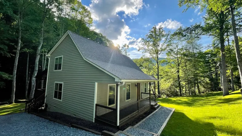 Boulder House - Hot tub! River! Winery! Game room! - Image 1