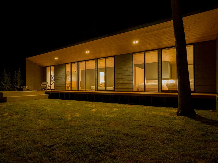 [Completely independent villa elegantly standing in the middle of nature] Natural hot spring/private sauna/6 people (102) - Image 1