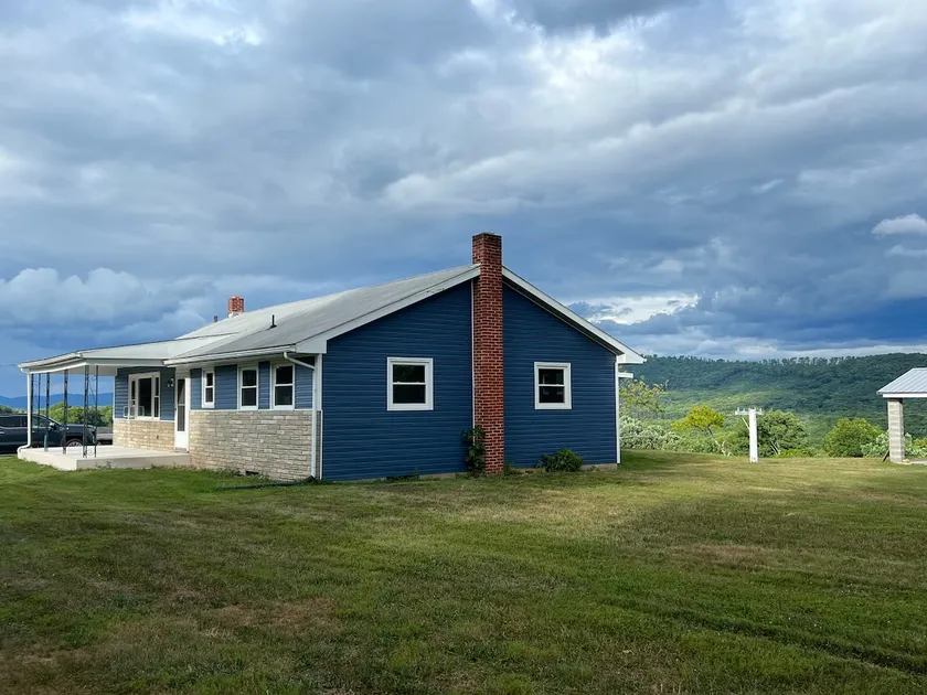 Cheerful 3 bedroom cottage with amazing views - Image 1