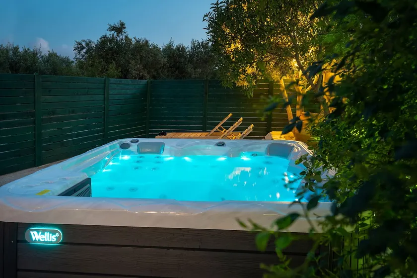 Traditional house with jacuzzi and unlimited view - Image 1