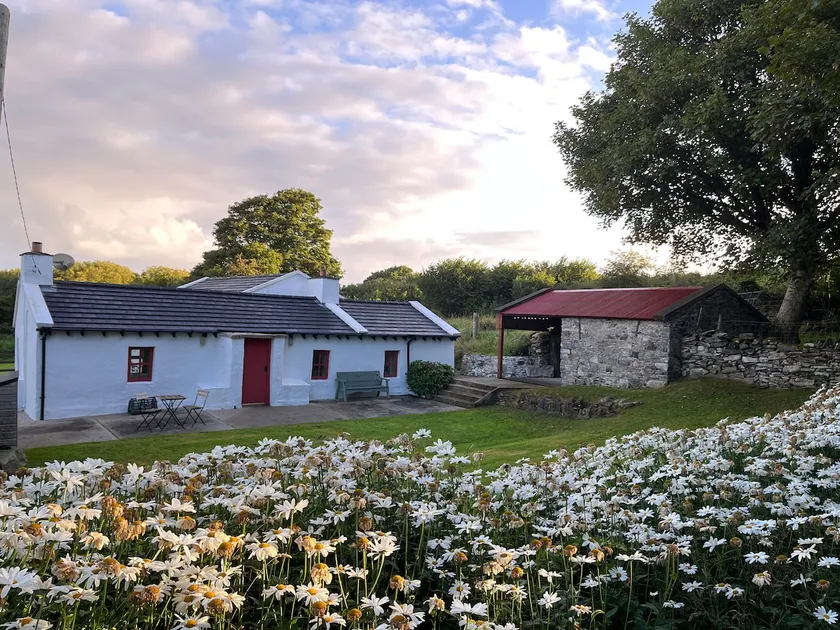 Daisy Cottage | Sheephaven Bay, Downings, Donegal - Image 1