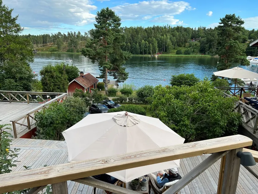 Exclusive guesthouse with stunning Seaview! - Image 1