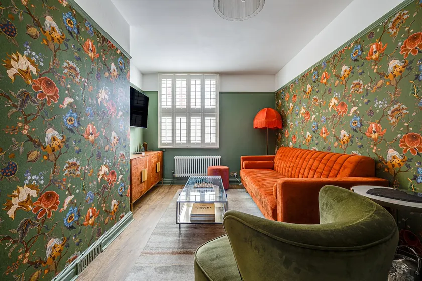 Insta-worthy Loft on Historic Chester Rows, Sleeps 4 & Free Parking - Image 1