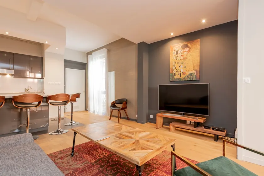 Appartement de prestige – rue des Arts - Image 1
