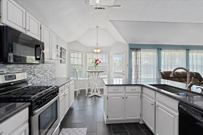 Lovely Leander Home in Quiet Area - Image 1