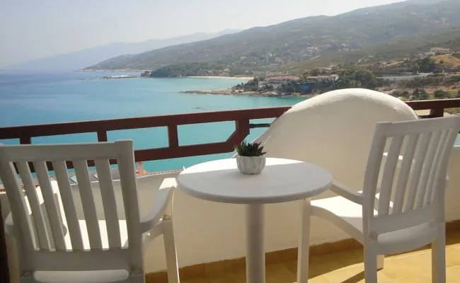 Pension Fotinos 3-bedroom apartment - Image 1