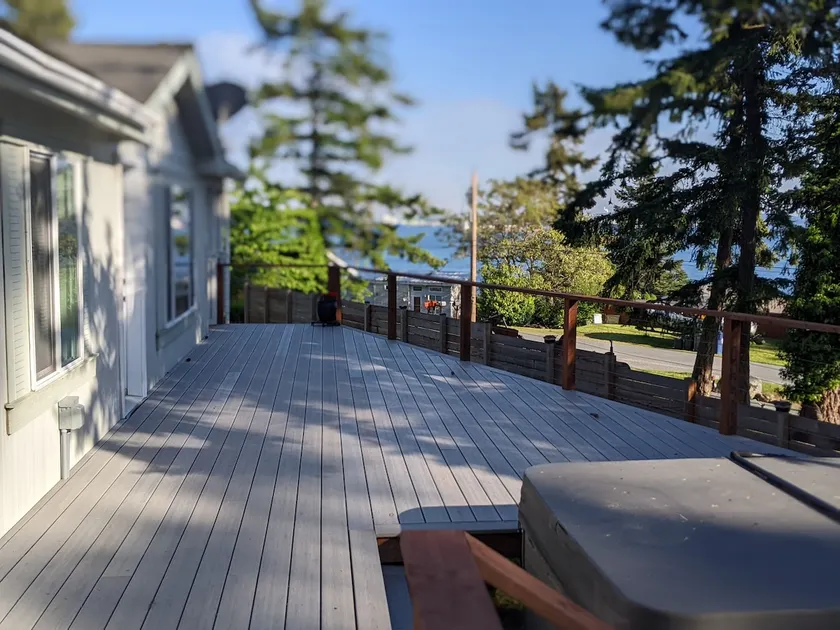 Charming Guemes Island Getaway w/ Hot Tub & View - Image 1