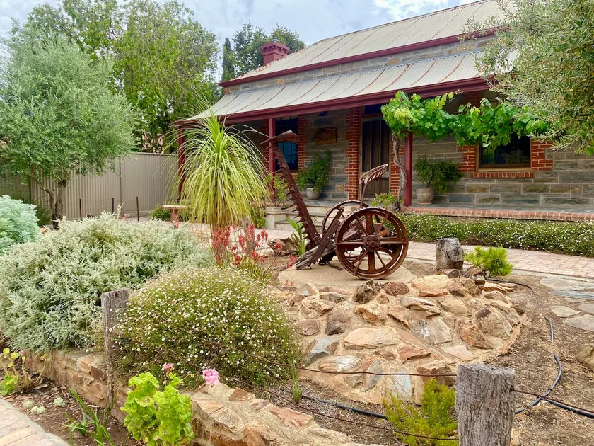 Charming cottage in Angaston - Image 1