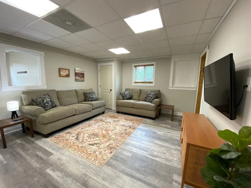 2 br Budget Suite. Open Floor plan - Image 1