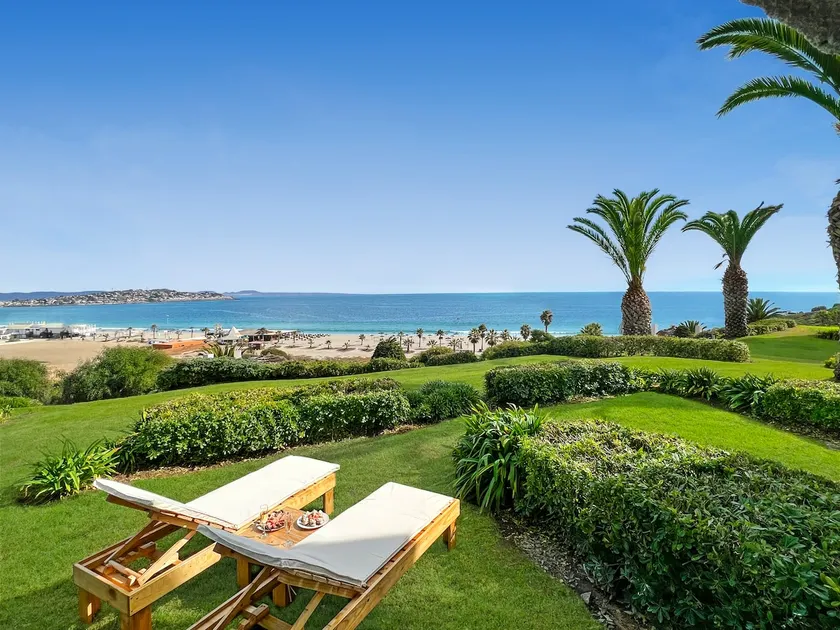 ♥1st Line 1st Floor with Pool, Garden and Beach!♥ - Image 1